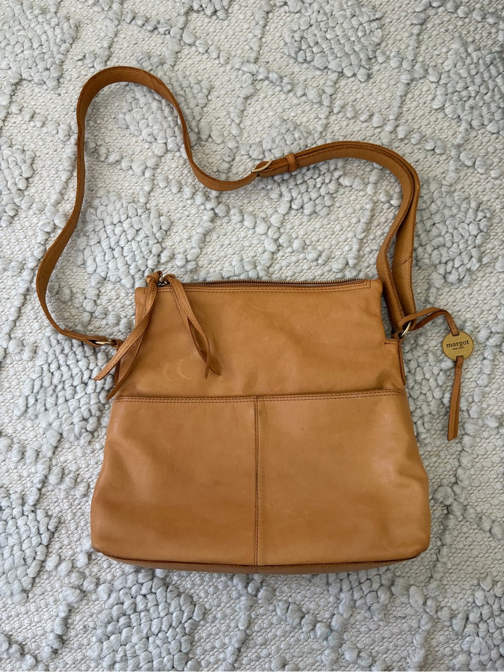 margot Leather Crossbody Bag in Cognac